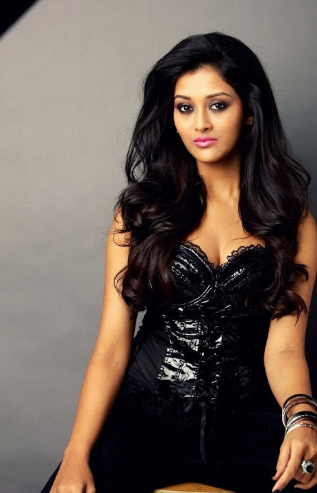 Pooja Jhaveri