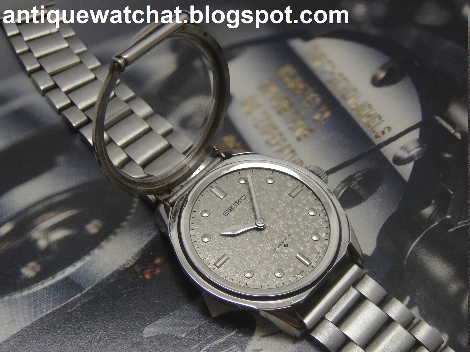 Antique Watch Bar: SEIKO BLIND WATCH 6618-8001 SBW06 (SOLD)