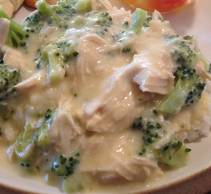 Slow Cooker Cheesy Chicken and Broccoli COOKING GUIDE