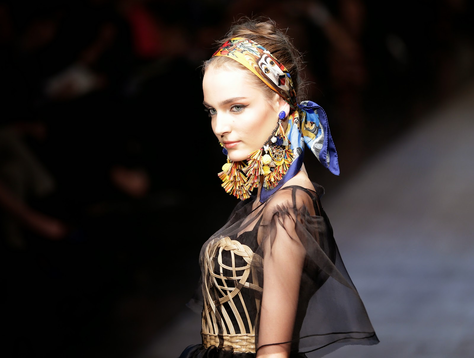 Top 10 Countries with the Most Beautiful Women on Earth - HD Photos