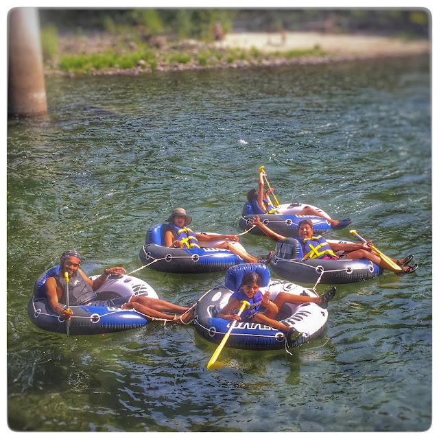 Poofy's Paradise A Rustic Modern Cabin in Plain near Leavenworth Where to Float down a river
