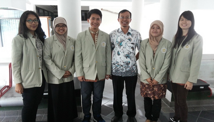 Plastik Berbahan Limbah Ikan Sisik Karya Mahasiswa UGM