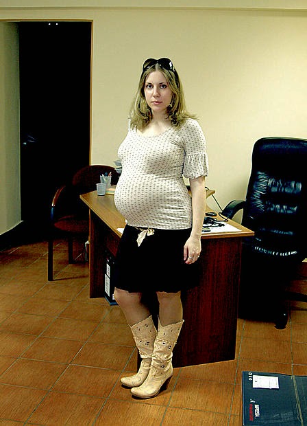 Pregnant In Pantyhose Random European Preggos