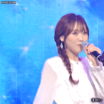 171007 추석특집 뮤콘서트 러블리즈 빵떡이 류수정.gif | 인스티즈