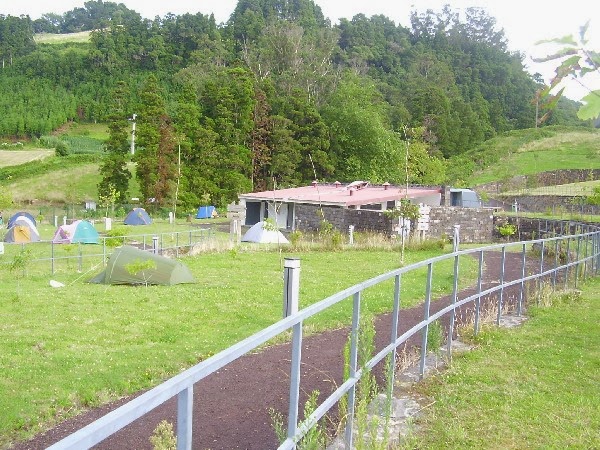 Campismo Nos Açores Parque De Campismo Nas Furnas Ilha De São Miguel Açores