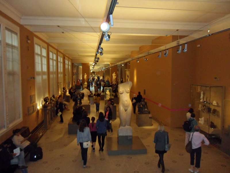 My French Easel Sculptures at the V&A museum