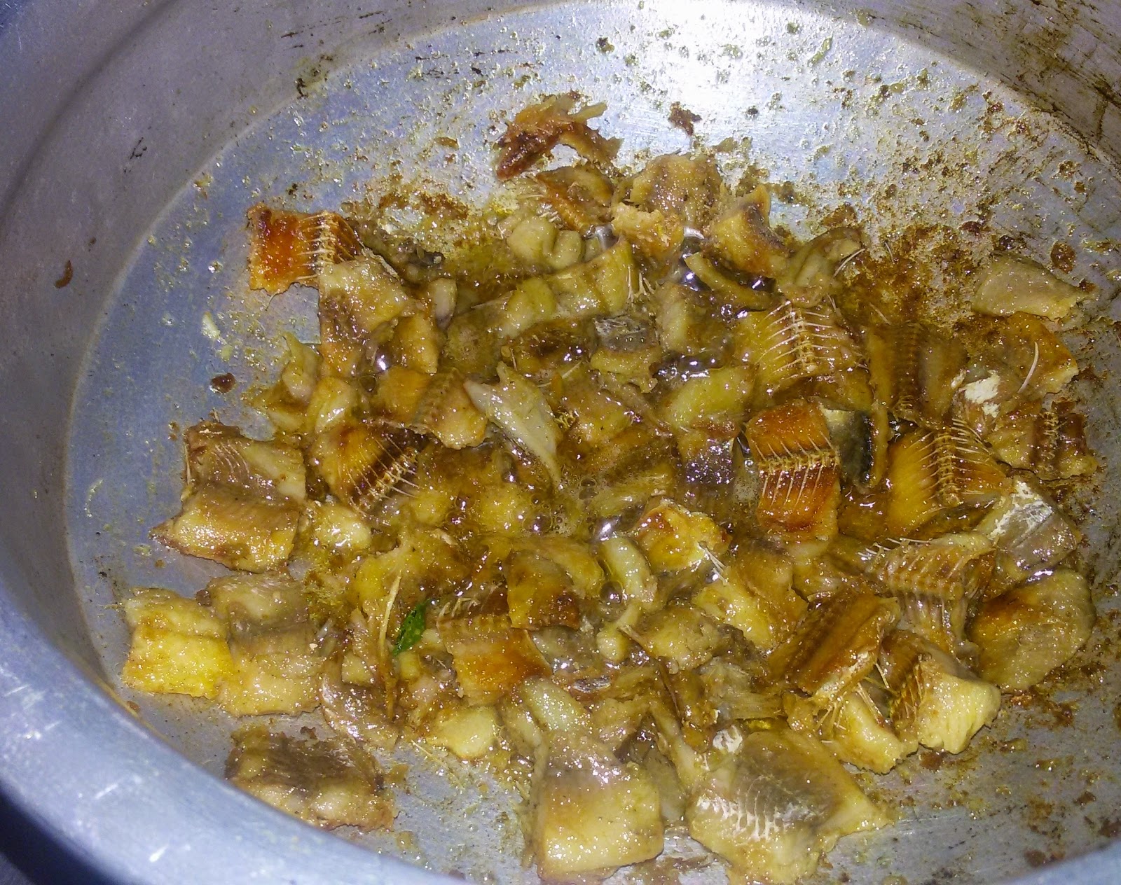 BananaLeaf Recipes: Dry Fish Pickle/ Achar Recipe in Kerala Style