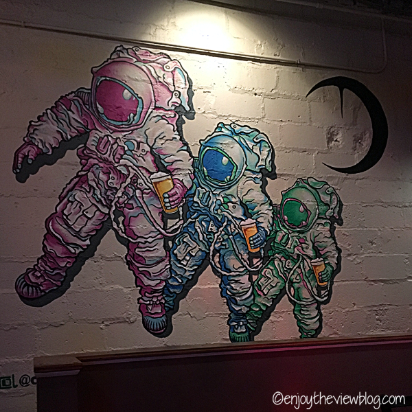 wall mural of astronauts