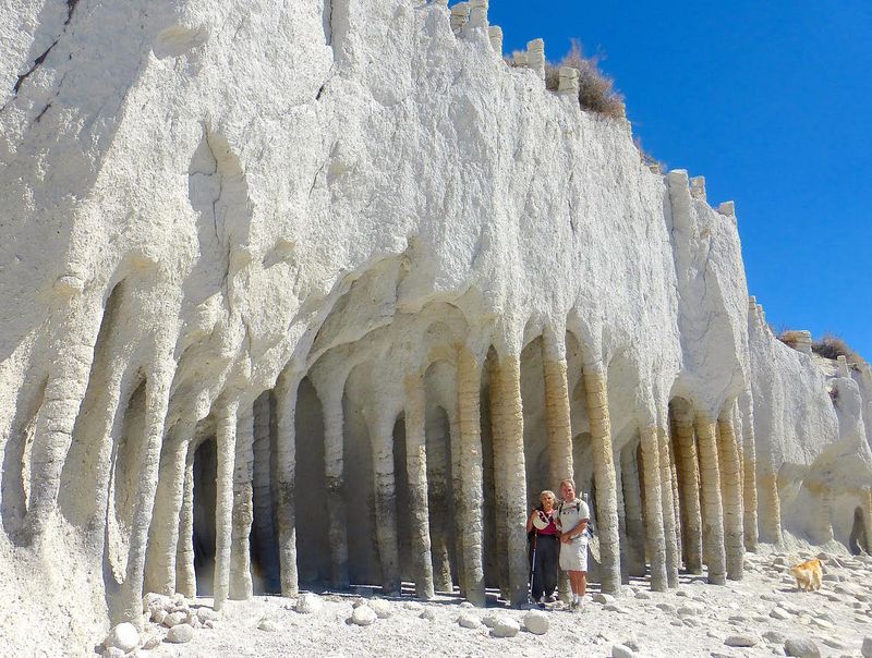 crowley-lake-columns-6