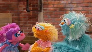 Rosita Gets Upset at Zoe and Abby. Sesame Street Preschool is Cool Making Friends