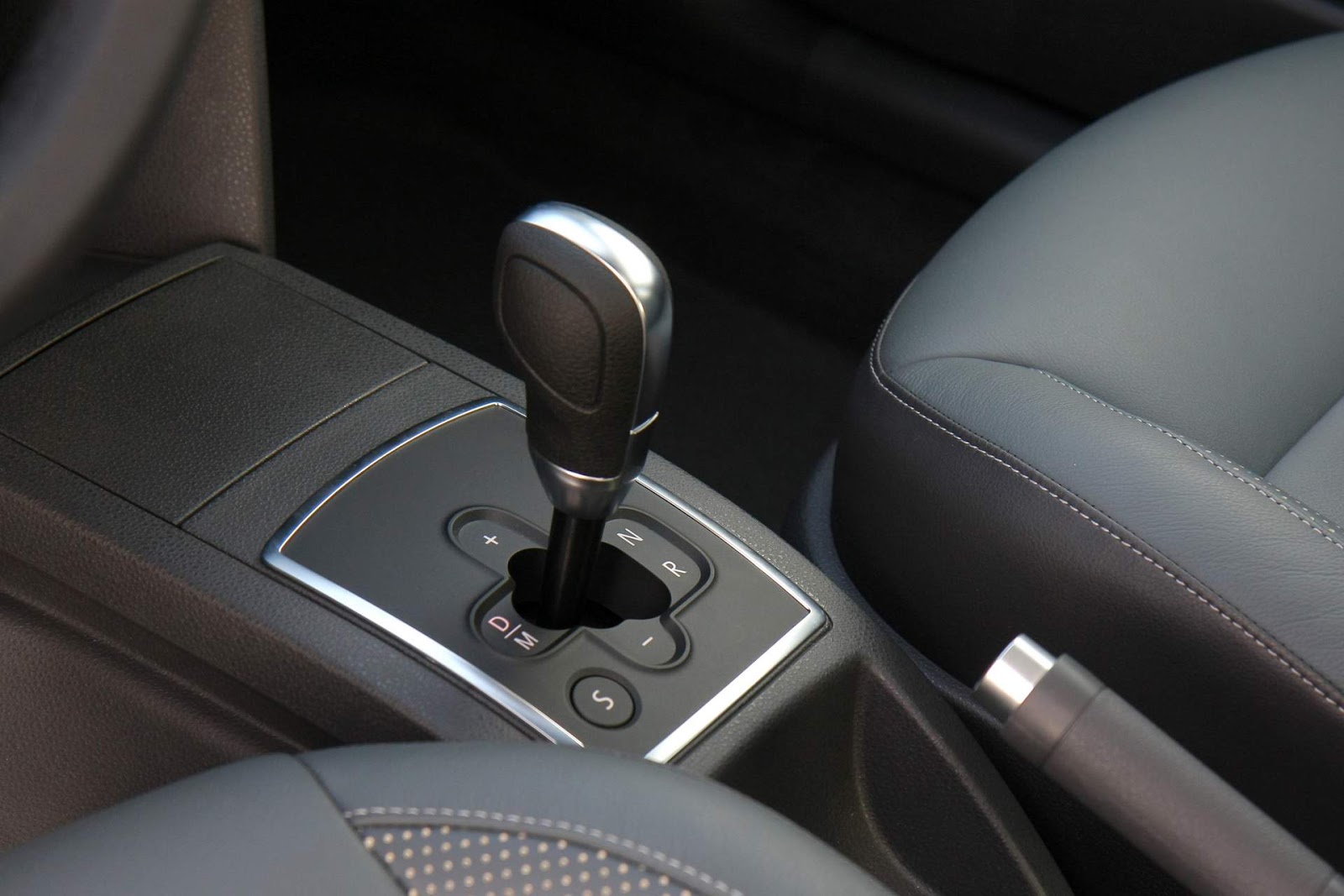 polo hatch 2010 i motion