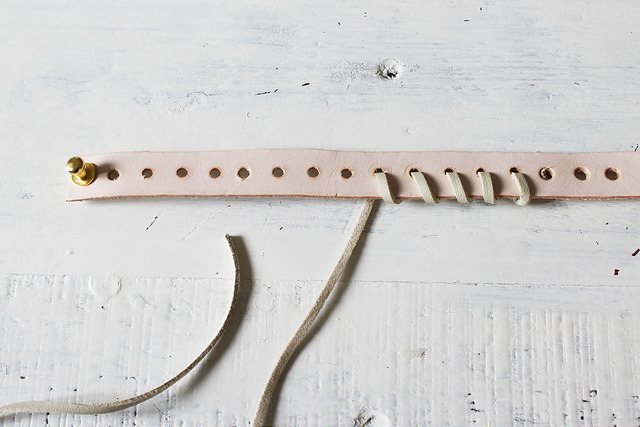 PUNTXET Hazte una pulsera de cuero rápida, fácil y moderna #complementos #handmade #DIY #tutorial