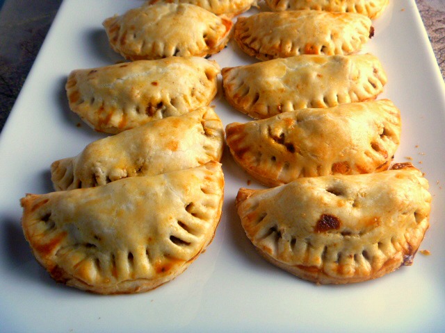 Ground Turkey Empanadas: A tender flaky crust surrounds a lighter ground turkey filling that's spiced and baked to perfection. - Slice of Southern