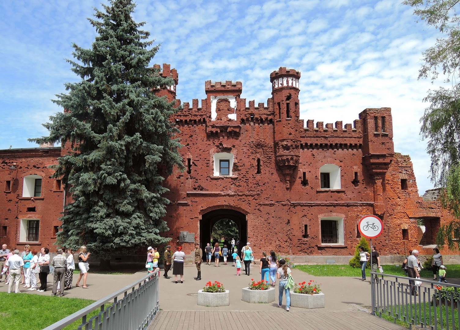 Холмские ворота брестской крепости