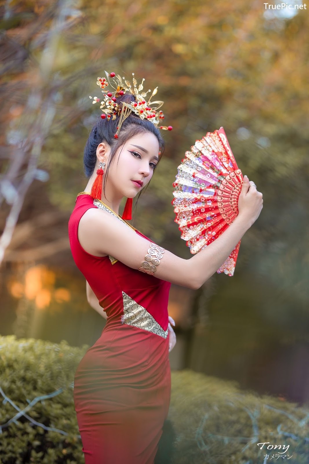 Image-Thailand-Hot-Model-Janet-Kanokwan-Saesim-Sexy-Chinese-Girl-Red-Dress-Traditional-TruePic.net- Picture-31