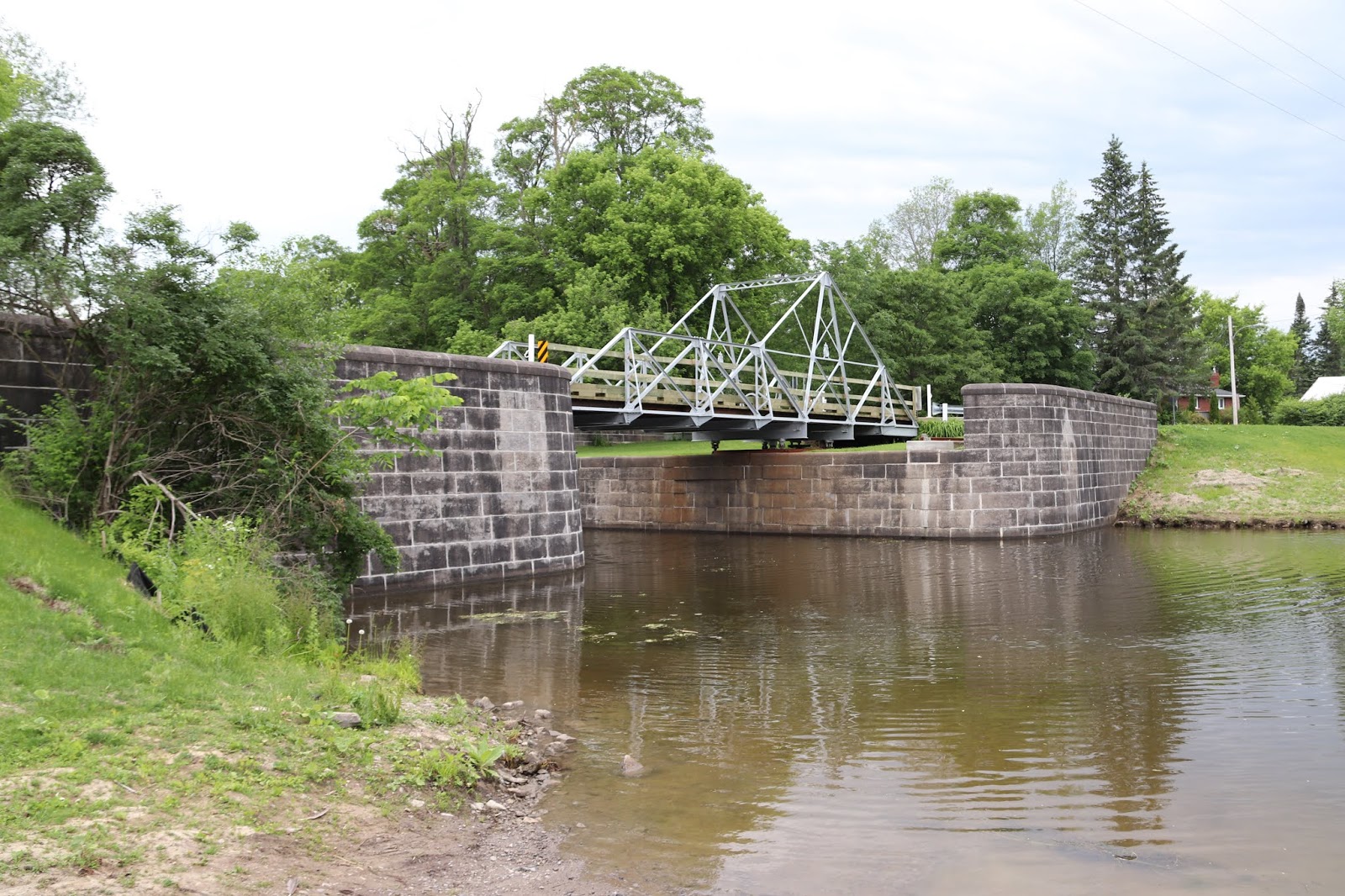 Memorials in Ottawa Burritts Rapids Swing Bridge