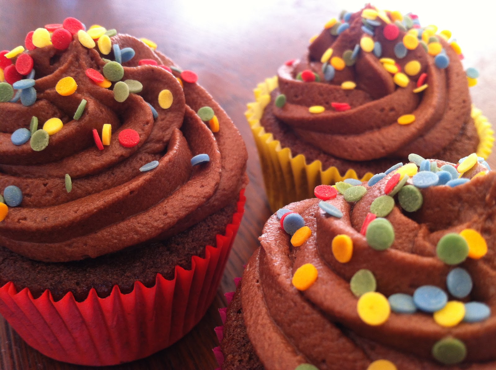 Dancing Cupcakes: Bunte Kindergarten-Cupcakes!