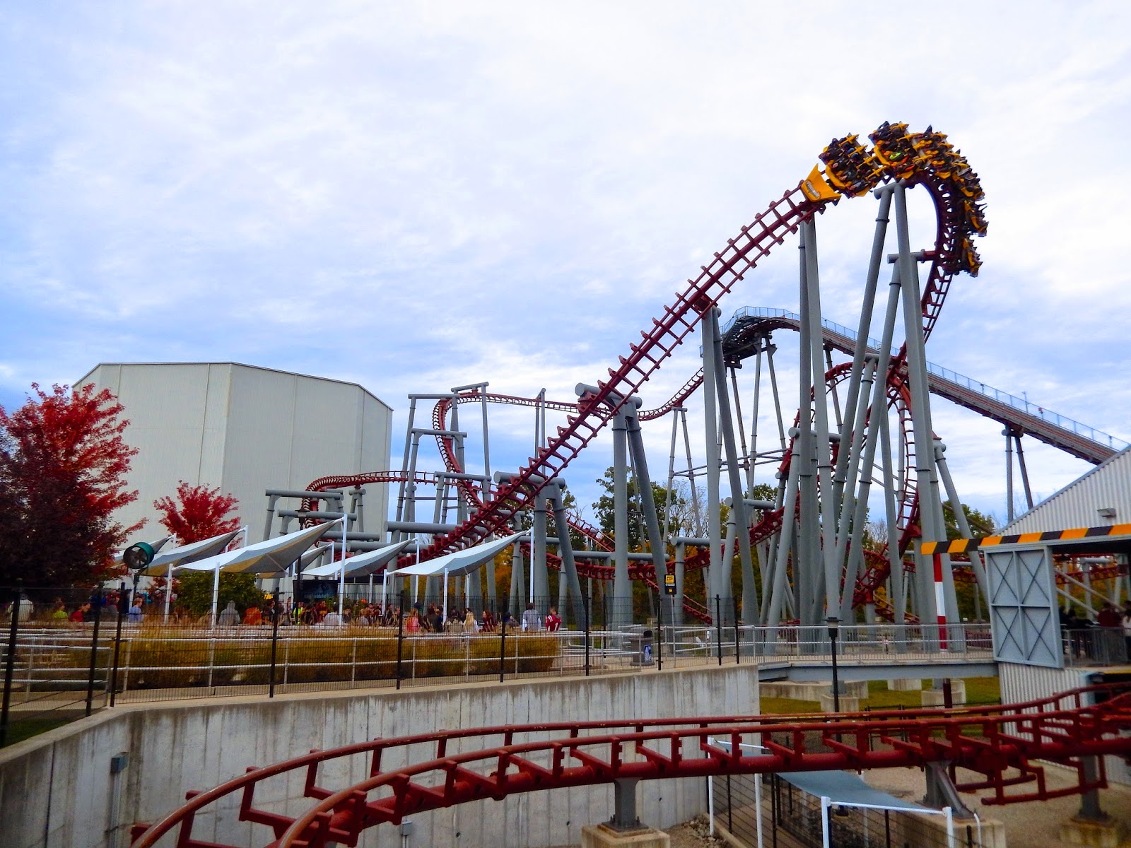 Thrillography: A Roller Coaster Nerd + an Army Guy + a Student Teacher ...