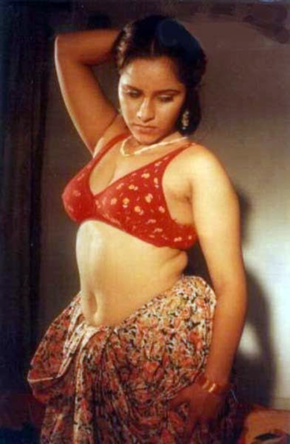 Mallu B-Grade Actress Reshma Hottest Photo Collection - Navel Queens
