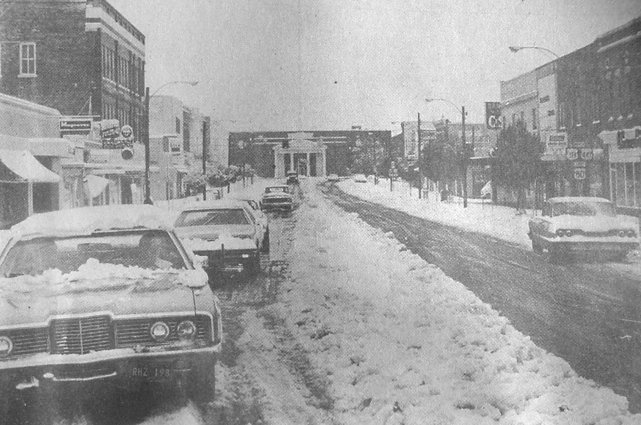 IMAGES OF OUR PAST FEBRUARY 10, 1973. THE GREATEST SNOWFALL IN