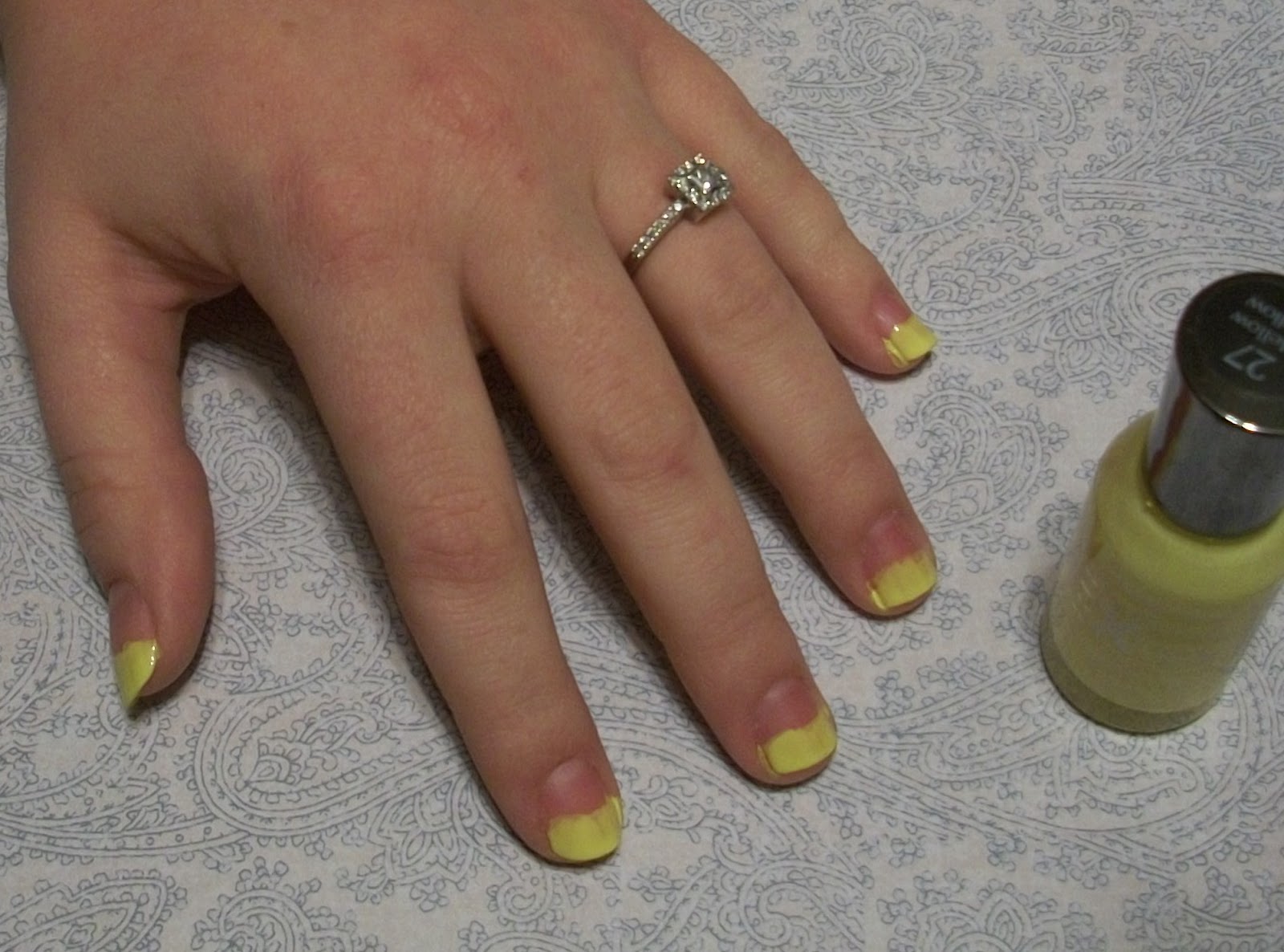 JulesJewelryBox: Have Your Own Salon Style French Tips in Any Color!!