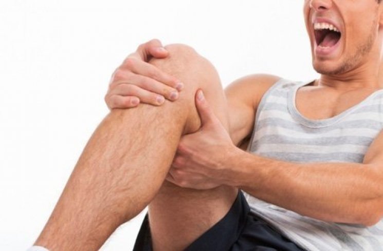 Nyeri sendi menganggu fungsi dari sendi di lutut