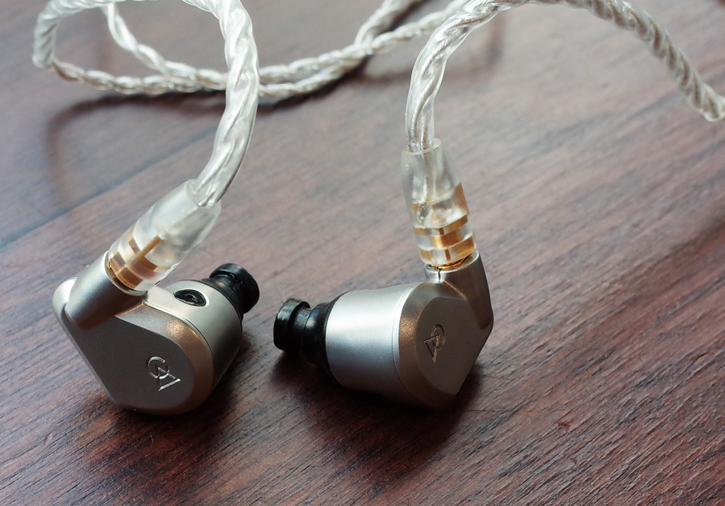 Sandal Audio: Campfire Audio Lyra II, Vega, Dorado IEMイヤホンの ...