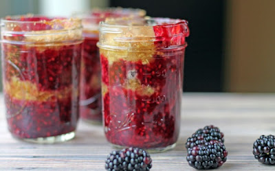 This Gal Cooks: Blackberry Crisp in a Jar