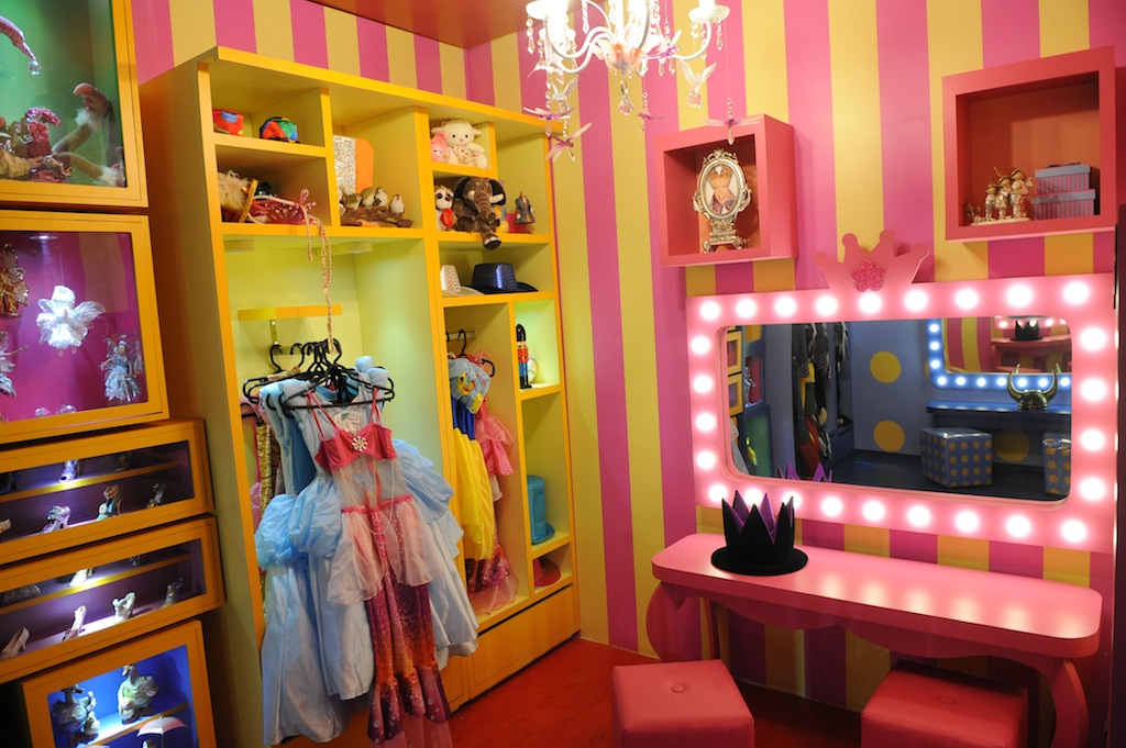 Blog da Renata Princess : Unhas Barbie Bandida  Unhas compridas, Unhas  bonitas, Unhas decoradas