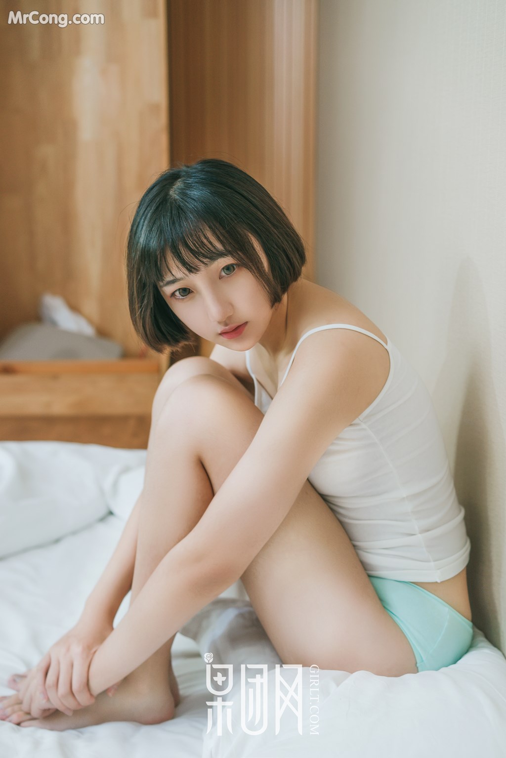 GIRLT No.083: Model 稻田 千 花 (56 photos)