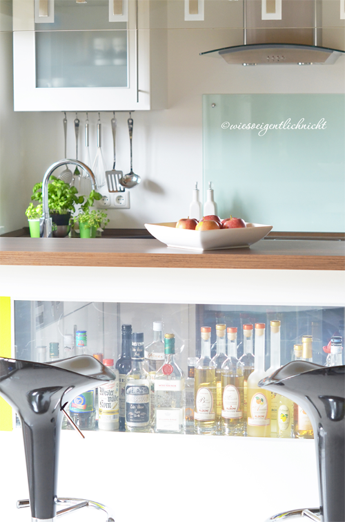 WIESOeigentlichnicht: Küche und Bar in einem!