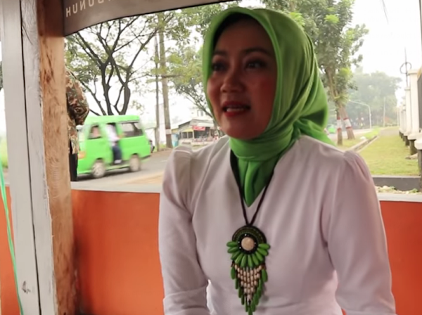 Muncul Surat Kaleng yang Protes Putri Ridwan Kamil Daftar ke SMA Favorit