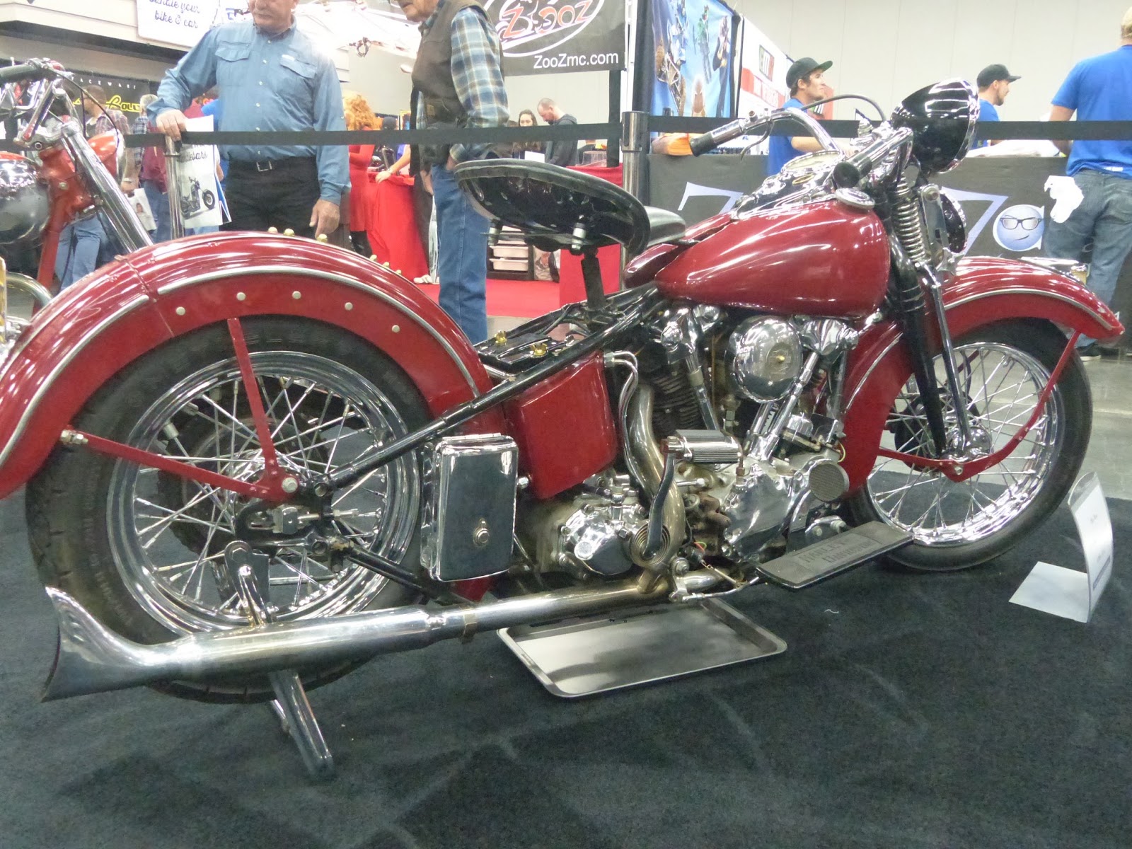 vintage motorcycle enthusiasts