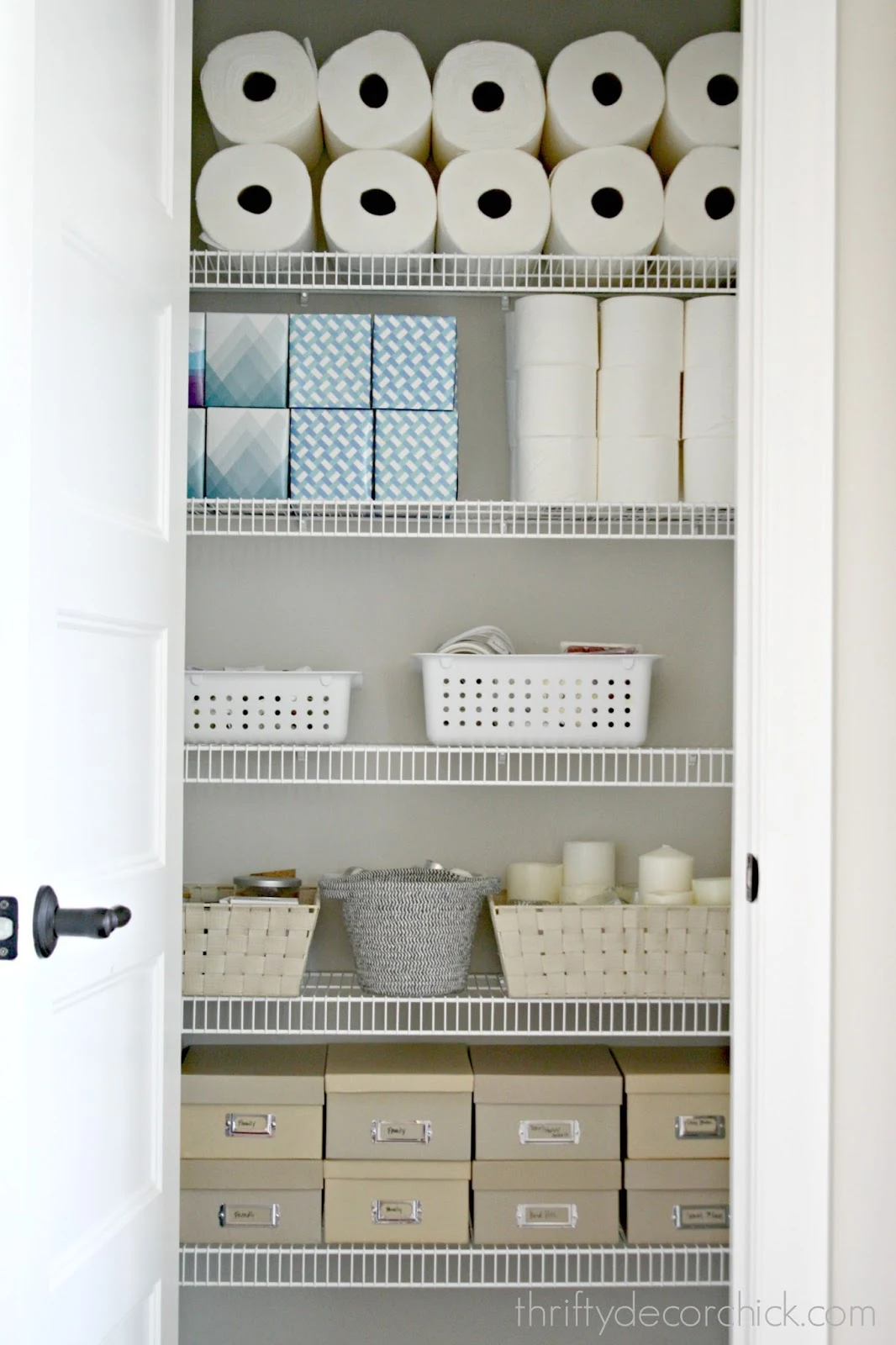12 Linen Closet Organization Ideas for Easy Access to Essentials