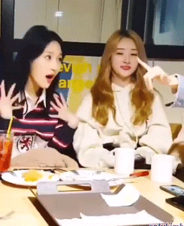 진짜 잘 놀라는데 리액션도 큰 드림캐쳐 시연 | 인스티즈