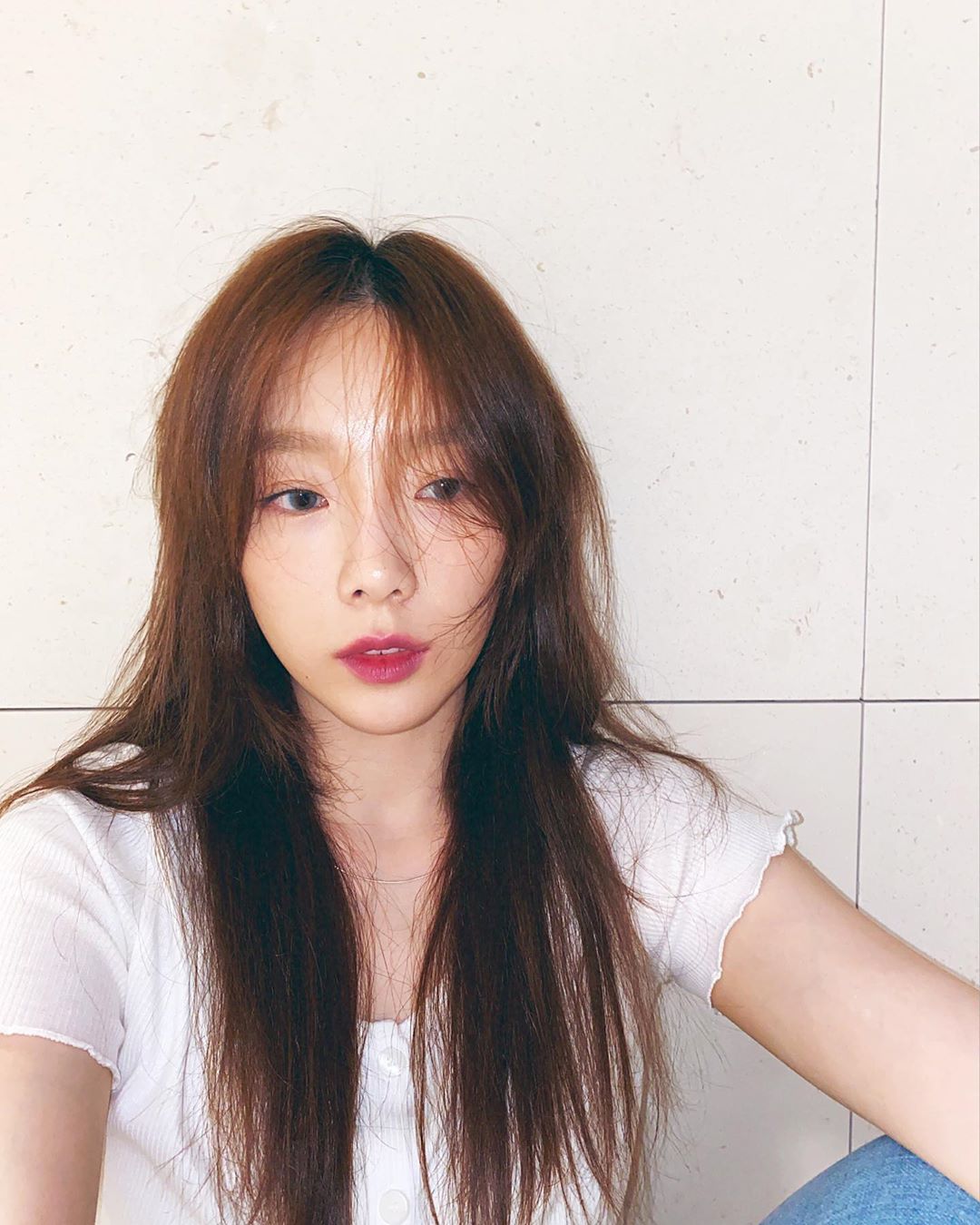 SNSD Taeyeon's gorgeous pictures are your Vitamins for today ...