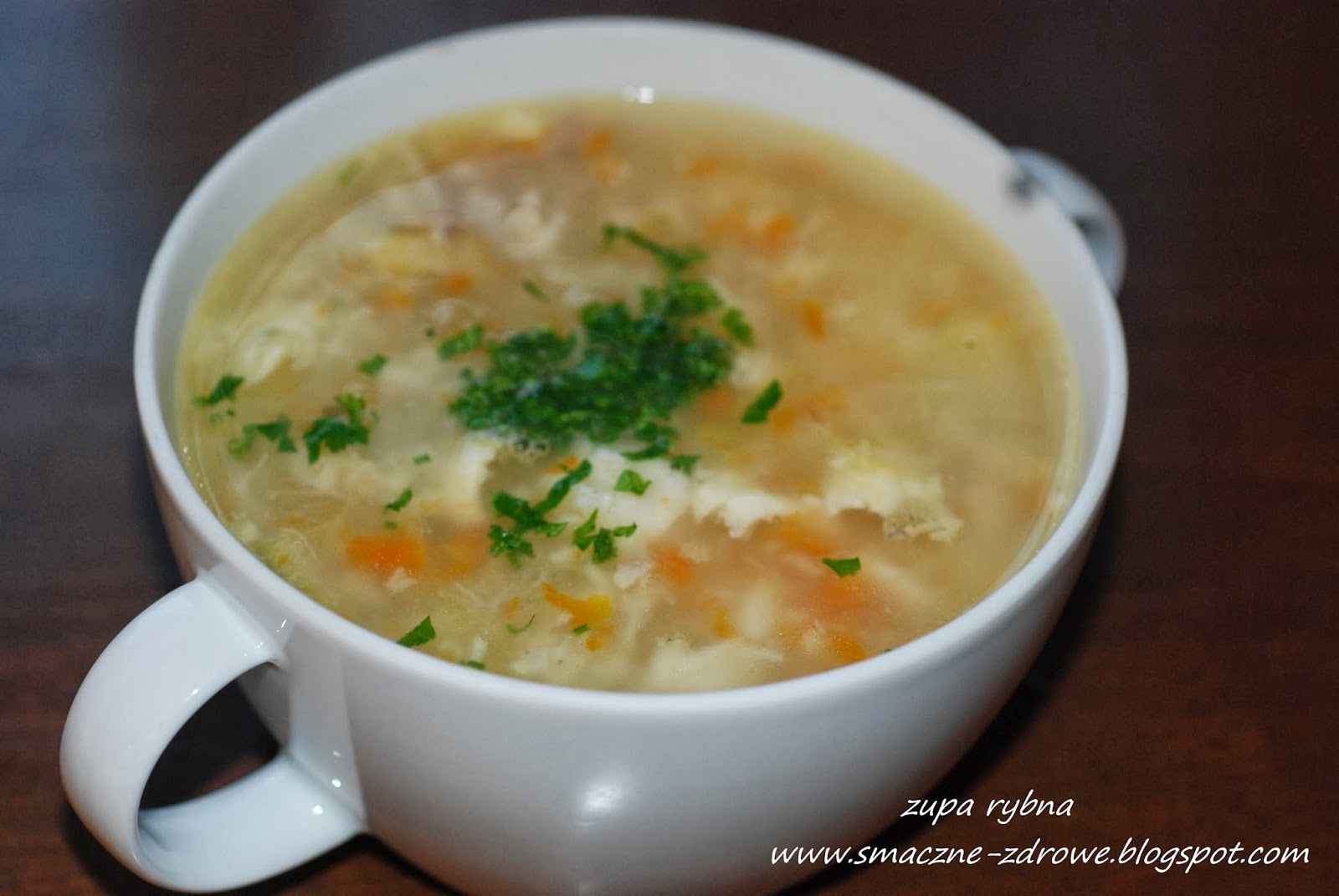 Рыбный суп с яйцом