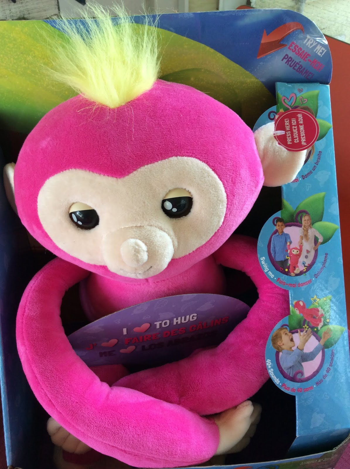 fingerlings hugs review