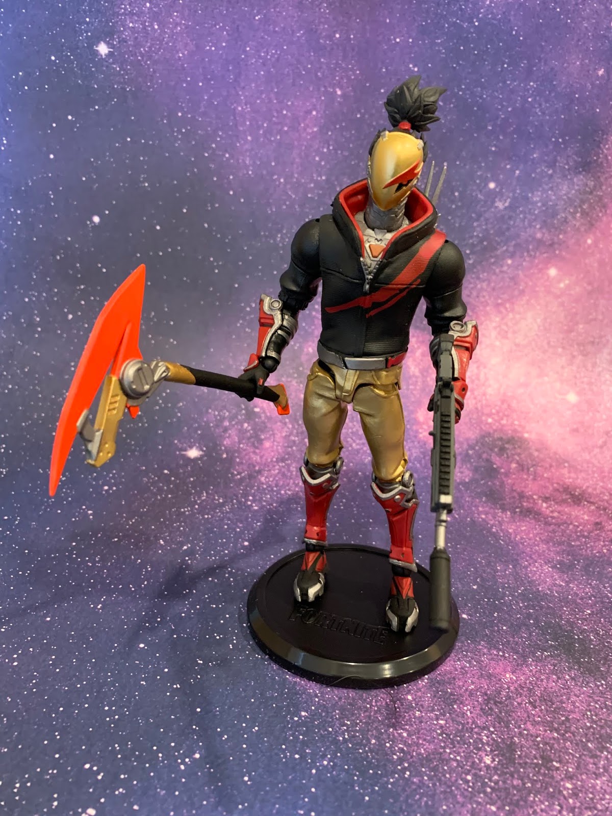 fortnite red strike figure