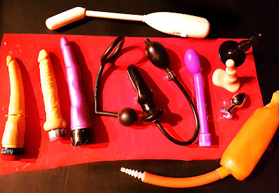 Tease und Denial: Prostata Vibratoren Dildos +und Pumpen