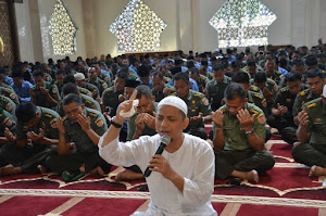 KH. Muhammad Arifin Ilham