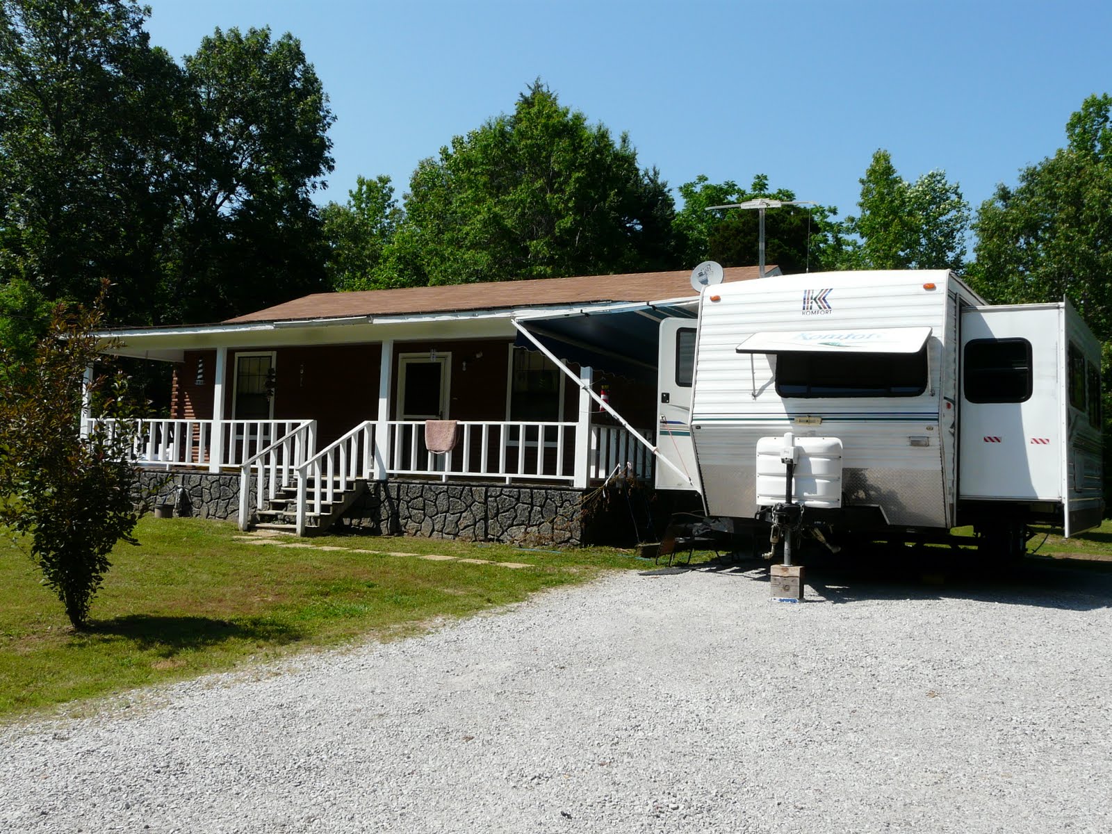 Tripping with MikenJudy 2011 Booneville, MS