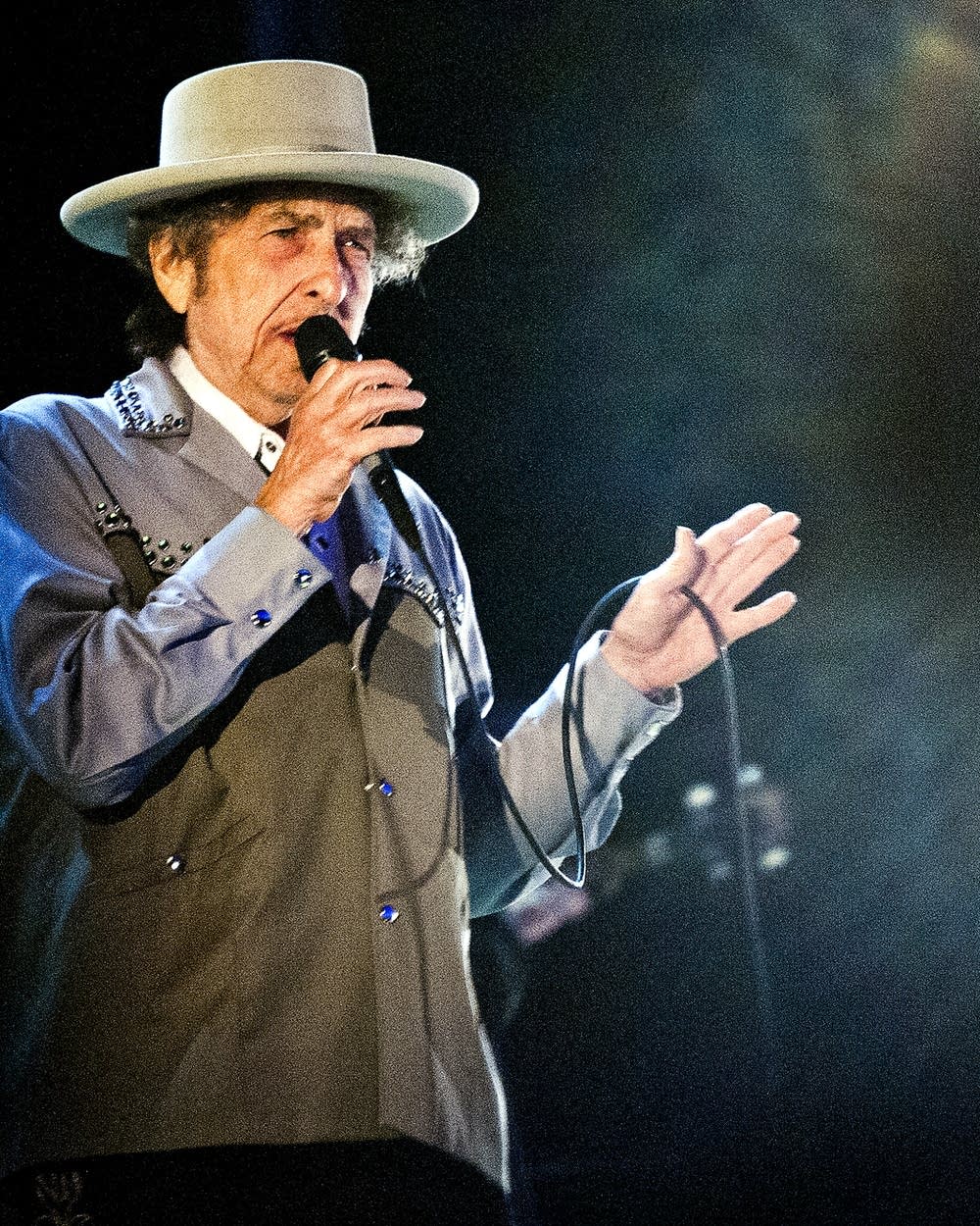 Talk From The Rock Room Take One Bob Dylan ‘Full Moon and Empty