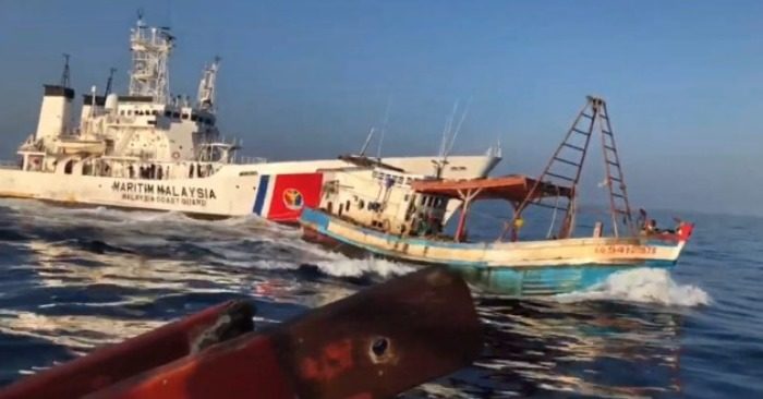 Đụng độ cảnh sát biển Malaysia, một ngư dân Việt Nam thiệt mạng