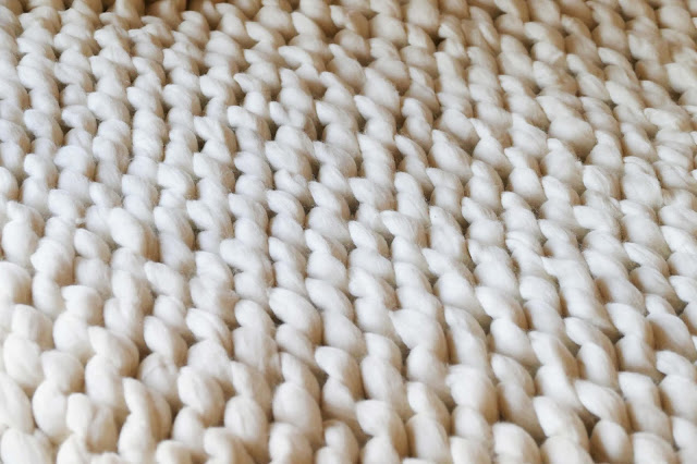 CosyComforts etsy, CosyComforts review, CosyComforts reviews, CosyComforts blog review, CosyComforts blog reviews, CosyComforts blanket, merino wool chunky blanket uk, merino wool blanket uk