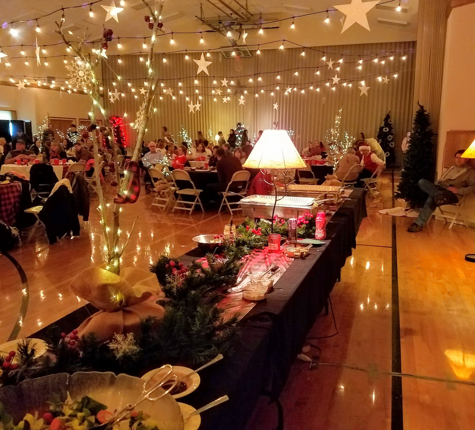 Whistling Prairie Christmas in the Cove