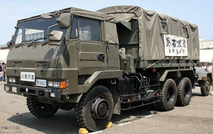 Japanese+Self-Defense+Forces+truck+overturned+injuring+22+3.jpg