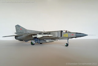 [Obrazek: mig-23msmodel1%2B%25283%2529.jpg]