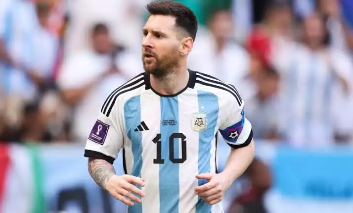 L'Argentine annonce qu'elle retiendra le maillot de Messi après sa retraite :