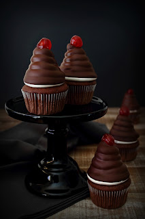 Cherry op Top cupcakes